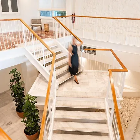 Brown Evia Island, In Eretria, A Member Of Brown 4*