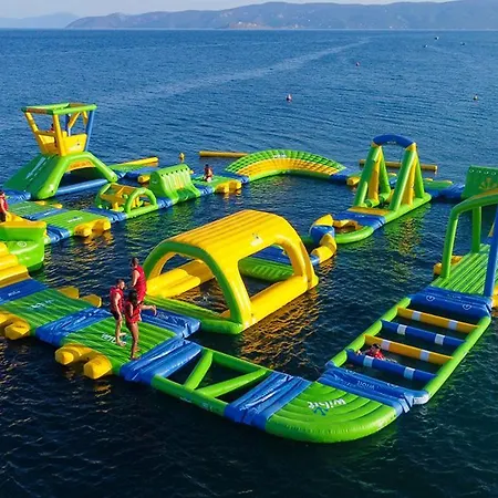 Brown Evia Island, In Eretria, A Member Of Brown منتجع